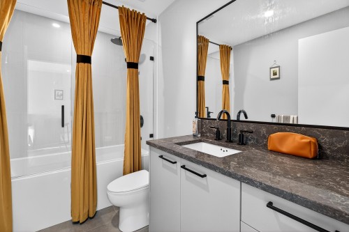 410-20416 Park Avenue, Langley, BC 