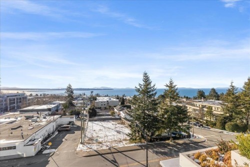 902-1441 Johnston Road, White Rock, BC 