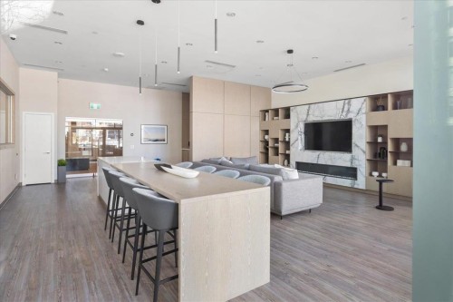 902-1441 Johnston Road, White Rock, BC 