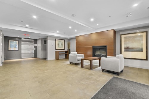 A302-8929 202 Street, Langley, BC 