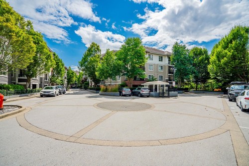 A302-8929 202 Street, Langley, BC 