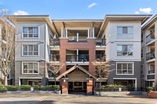 A302-8929 202 Street, Langley, BC 