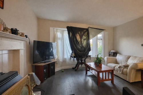 32492 Cherry Avenue, Mission, BC 