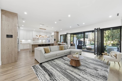 13125 24 Avenue, Surrey, BC 