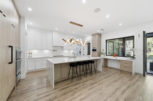 13125 24 Avenue, Surrey, BC 