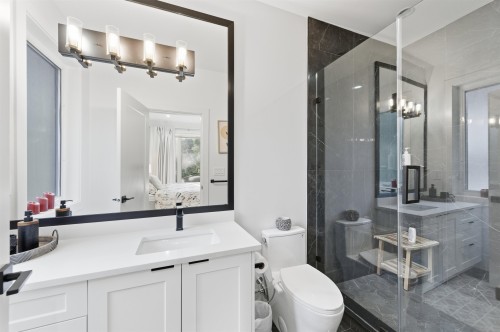 13125 24 Avenue, Surrey, BC 