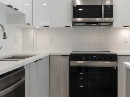 417-13458 95 Avenue, Surrey, BC 