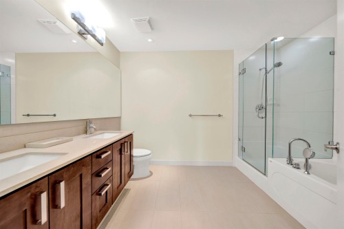 8-2603 162 Street, Surrey, BC 