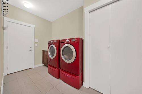 8-2603 162 Street, Surrey, BC 