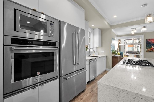 95-16488 64 Avenue, Surrey, BC 