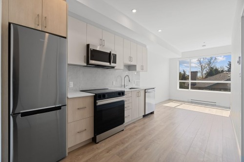 W412-13838 108 Avenue, Surrey, BC 