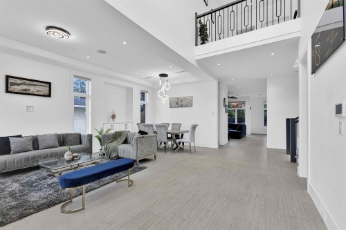 14714 111A Avenue, Surrey, BC 