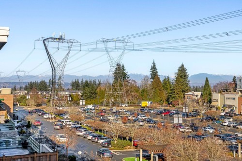 404-15785 Croydon Drive, Surrey, BC 