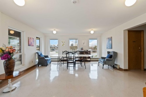 201-32119 Old Yale Road, Abbotsford, BC 