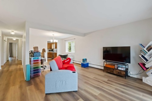 201-32119 Old Yale Road, Abbotsford, BC 