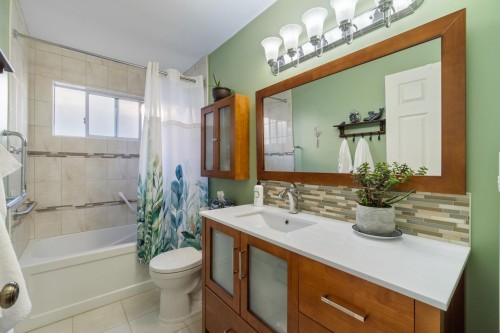 6018 189A Street, Surrey, BC 