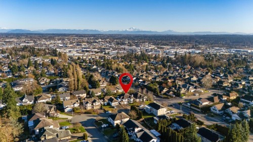 6018 189A Street, Surrey, BC 