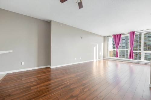 2509-13688 100 Avenue, Surrey, BC 