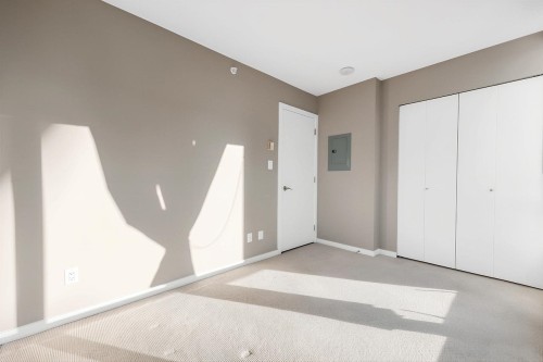 2509-13688 100 Avenue, Surrey, BC 