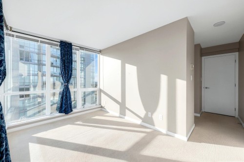 2509-13688 100 Avenue, Surrey, BC 