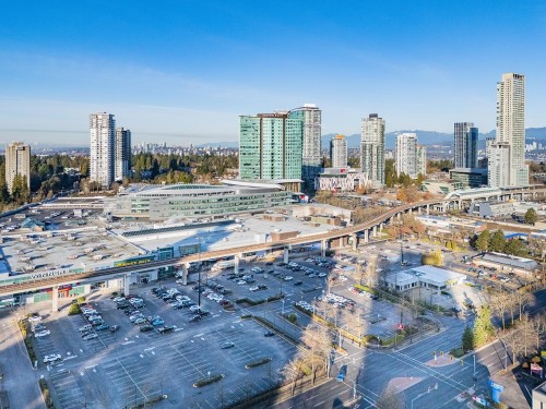 2509-13688 100 Avenue, Surrey, BC 