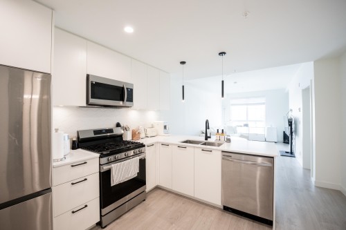 302-8380 200a Street  Langley, BC V2Y 3S5