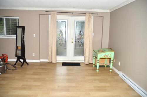 3176 Old Clayburn Road, Abbotsford, BC 