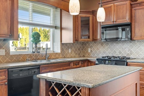 27797 Roundhouse Drive, Abbotsford, BC 