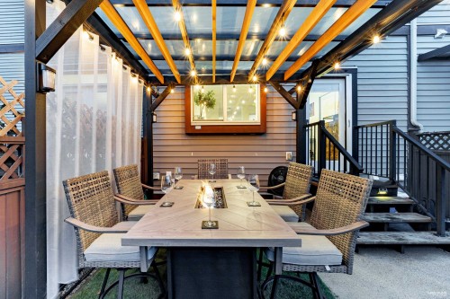 6956 208 Street, Langley, BC 