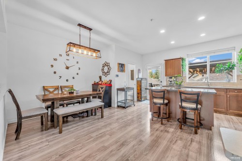 6956 208 Street, Langley, BC 