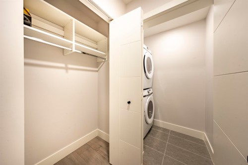 204-20061 Fraser Highway, Langley, BC 