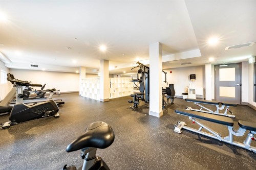 204-20061 Fraser Highway, Langley, BC 