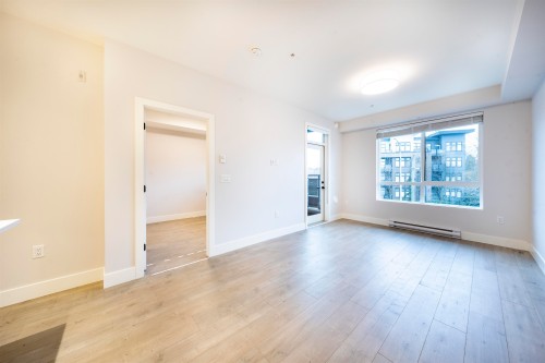 204-20061 Fraser Highway, Langley, BC 