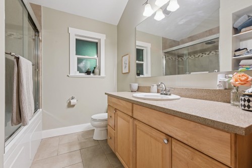 20694 39 Avenue, Langley, BC 