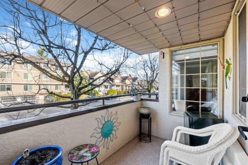 202-1488 Merklin Street, White Rock, BC 