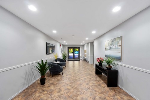 202-1488 Merklin Street, White Rock, BC 