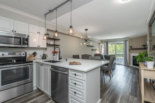 101-20896 57 Avenue, Langley, BC 