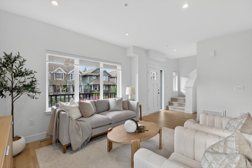 2-6828 208A Street, Langley, BC 