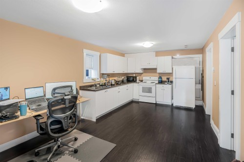 14799 63Rd Avenue, Surrey, BC 