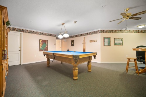 205-1929 154 Street, Surrey, BC 