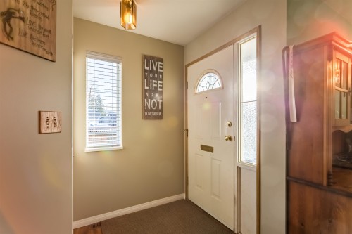 12717 114 Avenue, Surrey, BC 