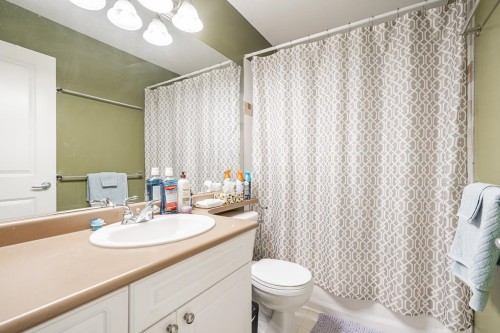 34-17097 64 Avenue, Surrey, BC 