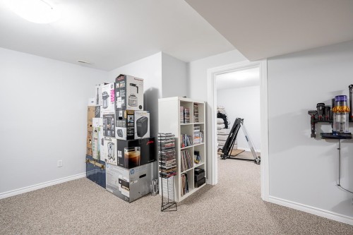 34-17097 64 Avenue, Surrey, BC 