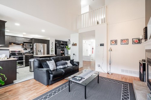 34-17097 64 Avenue, Surrey, BC 