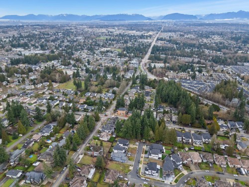 13644 60 Avenue, Surrey, BC 