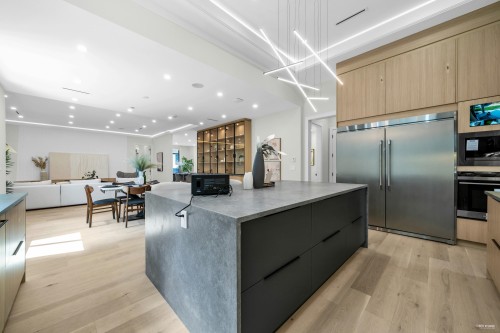 10062 174A Street, Surrey, BC 