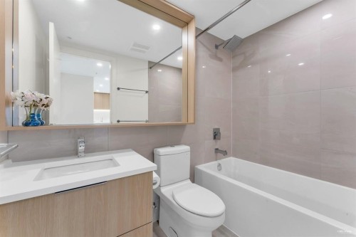 1902-13318 104 Avenue, Surrey, BC 