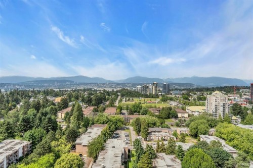 1902-13318 104 Avenue, Surrey, BC 