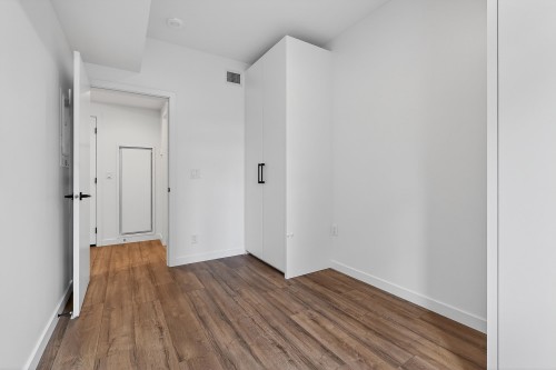 102-13428 105 Avenue, Surrey, BC 