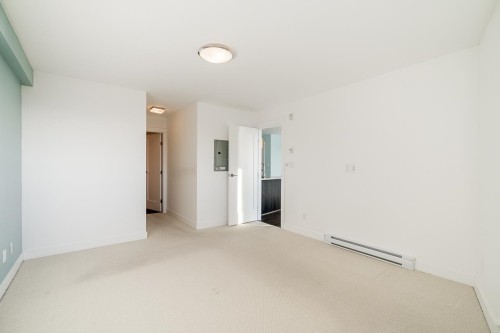 603-14955 Victoria Avenue, White Rock, BC 